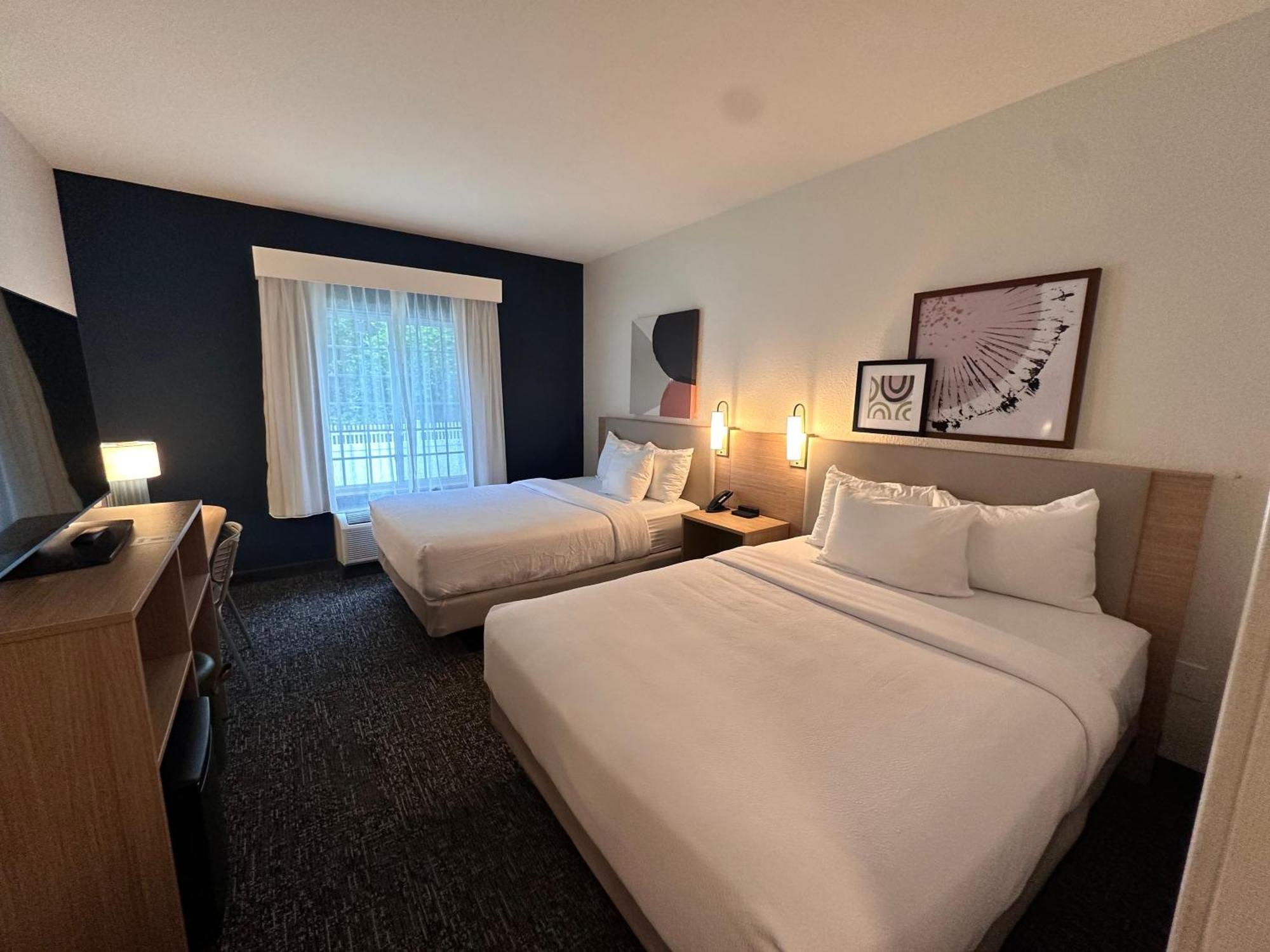 Spark By Hilton Inn 2*