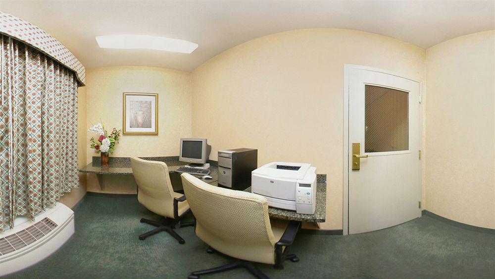 Inn Spark By Hilton 2*